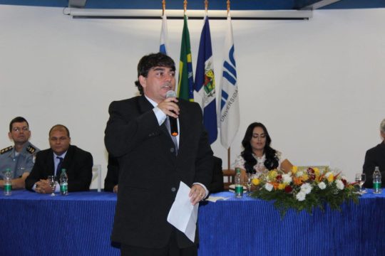 Equipe do prefeito de Itaperuna, Dr. Vinícius, criou logomarca que teria erro. (Foto: divulgação)