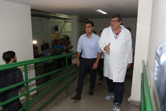 prefeito-rafael-diniz-visita-hospital-ferreira-machado-foto-de-carlos-grevi-1