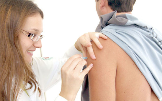 A vacina, que faz parte do Calendário Nacional de Imunização (Foto: divulgação)