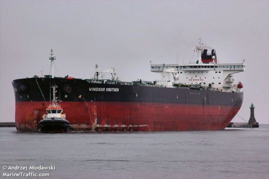 Navio Windsor Knuts, que participou do transbordo (Foto: reprodução)